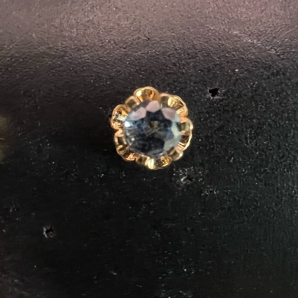 14K YELLOW GOLD SAPPHIRE BUTTERCUP DAINTY SETTING STUDS 🦋 - Picture 11 of 17